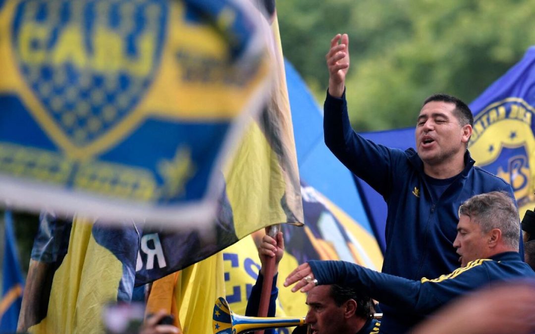 Festeja Riquelme: el regreso más esperado en Boca Juniors